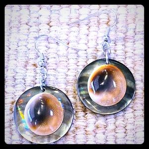 Blackip and Shiva Shell 🐚 Round Earrings